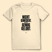 Nicht gemeckert. Genug gelobt. – Herford Bio-Shirt – Vorderansicht